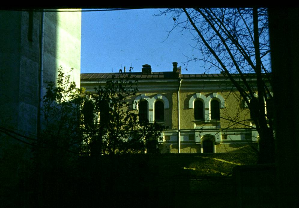 102.JPG