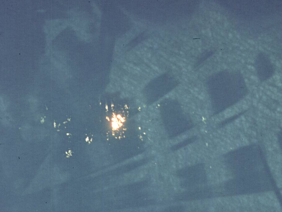 048-1.jpg