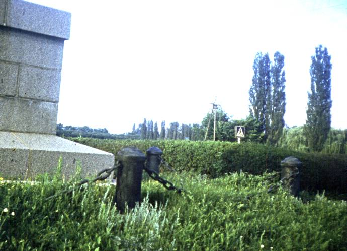 044.jpg