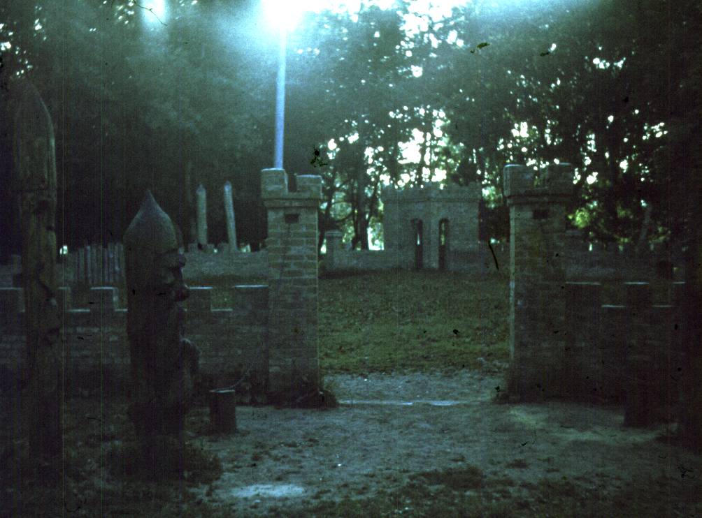 063.jpg