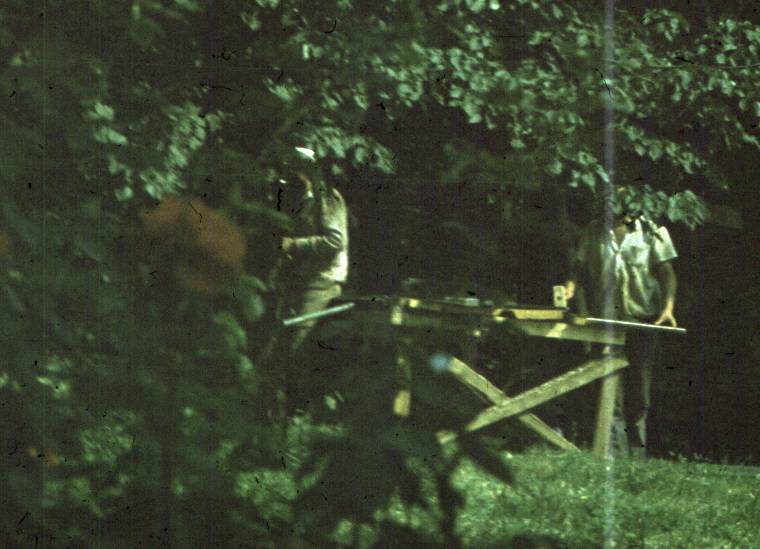 066.jpg