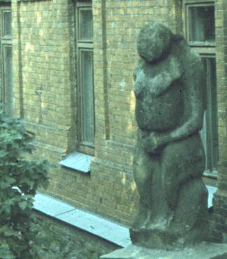 140-1.jpg
