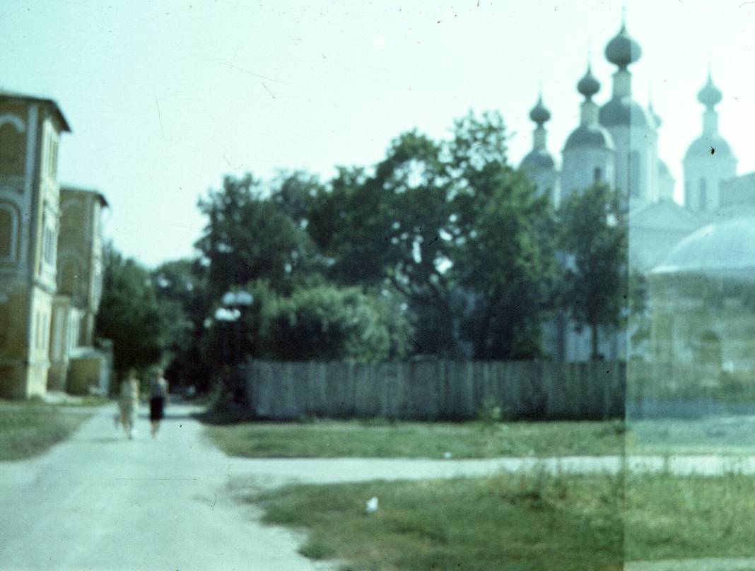 060.jpg