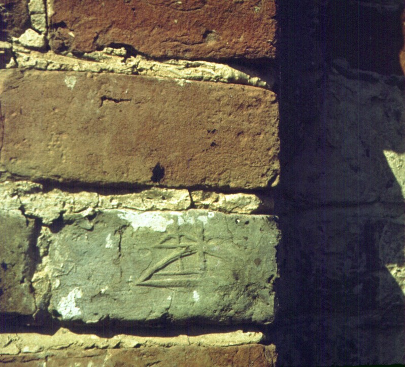 103.jpg