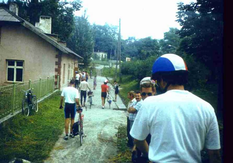 144.jpg