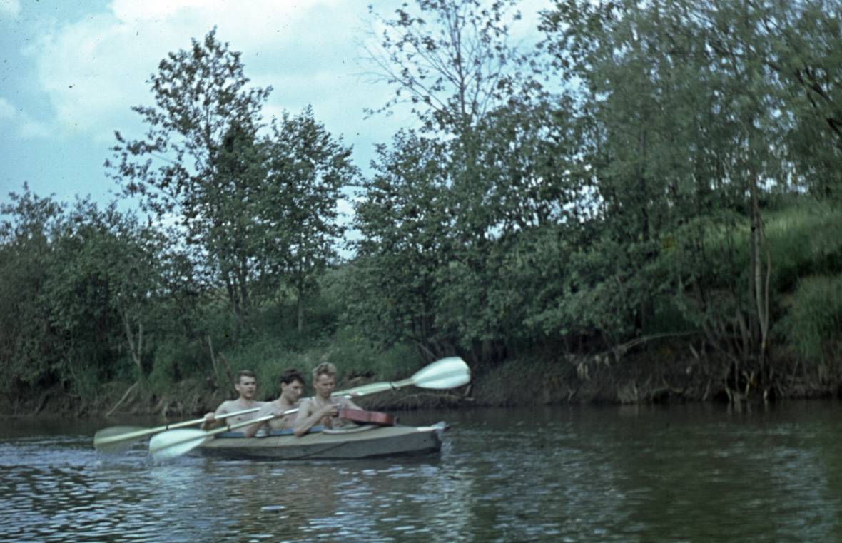 041.JPG