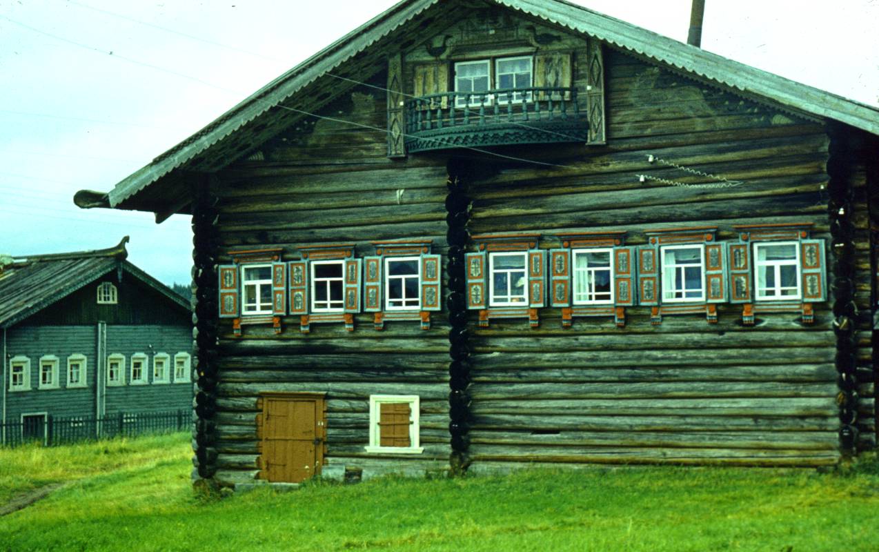 169.JPG