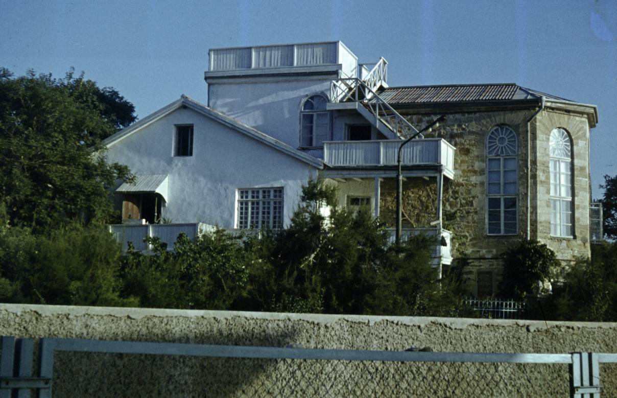 160a.jpg