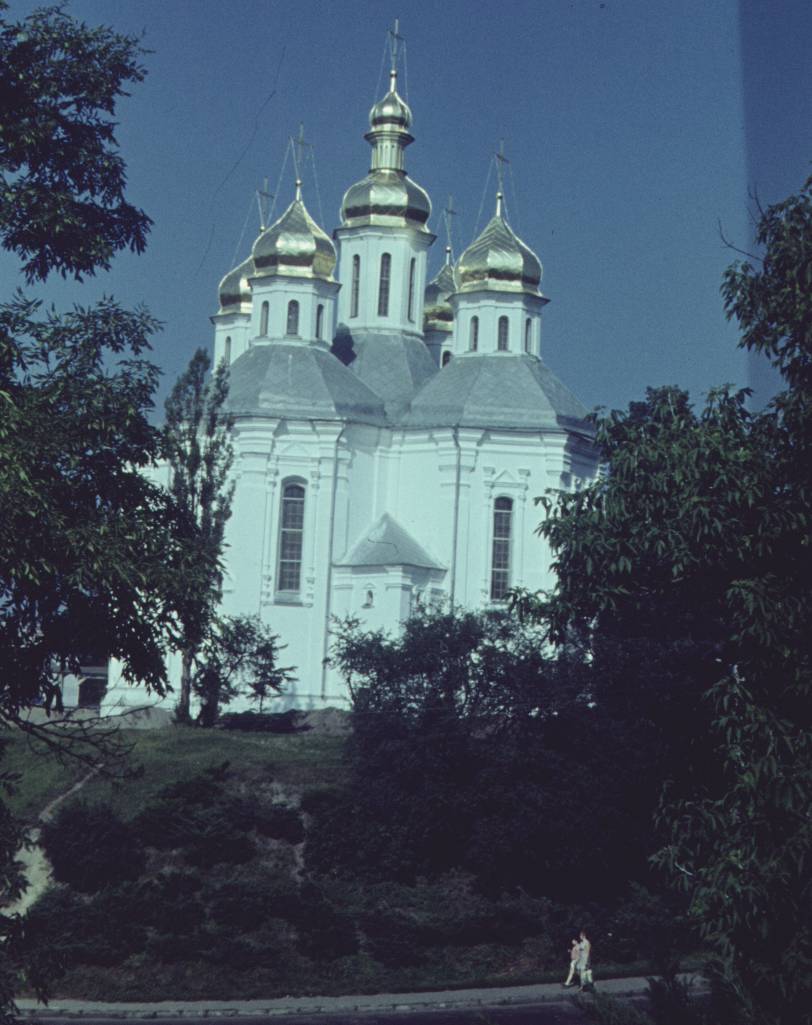 072.jpg