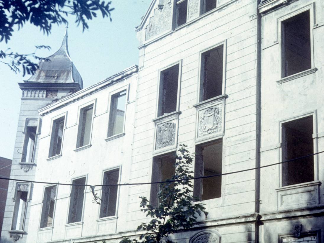 192.jpg