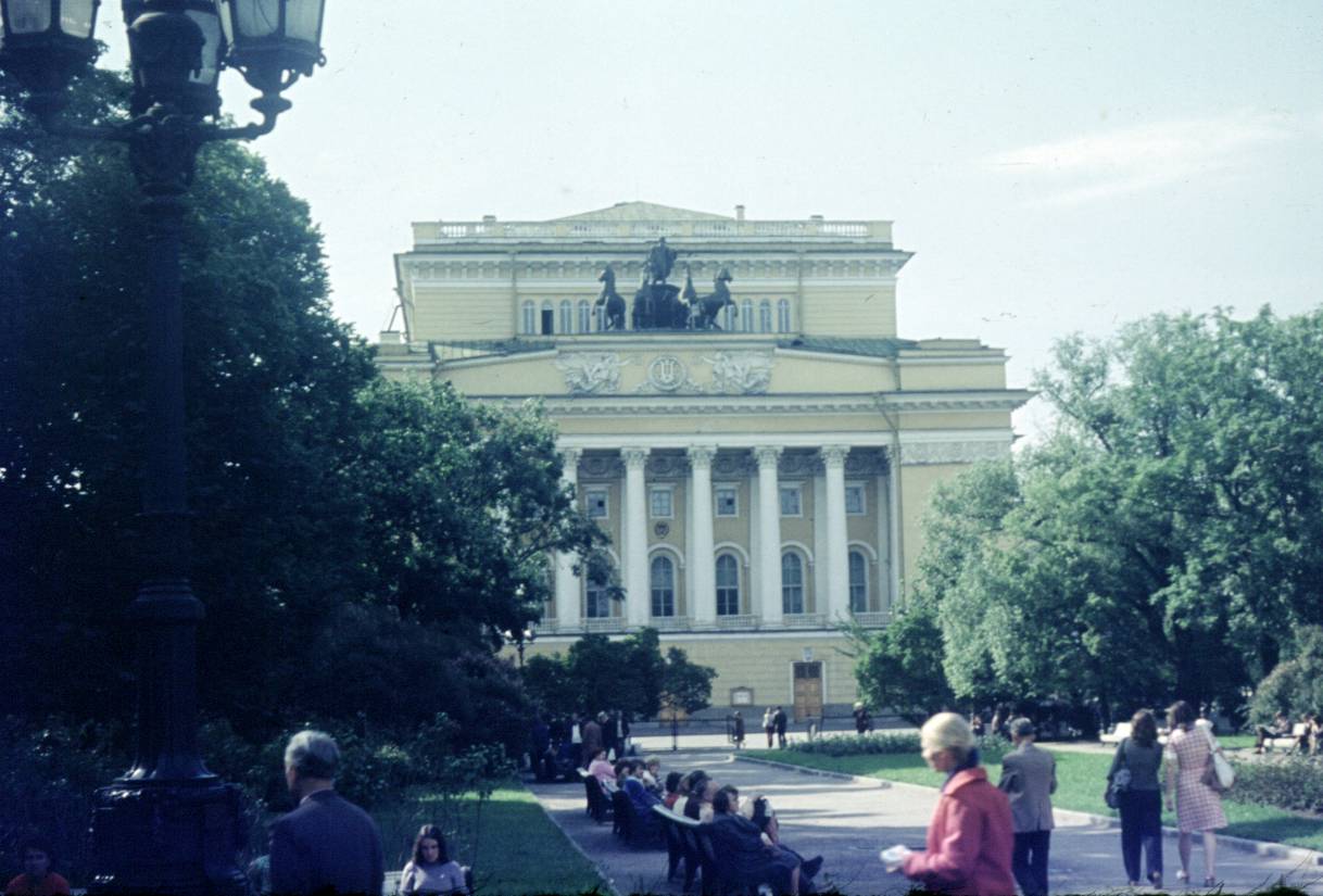 062.jpg