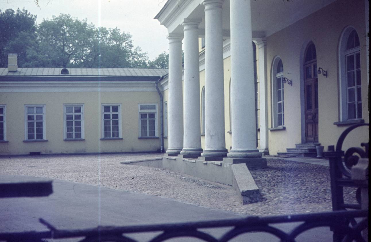 110.jpg