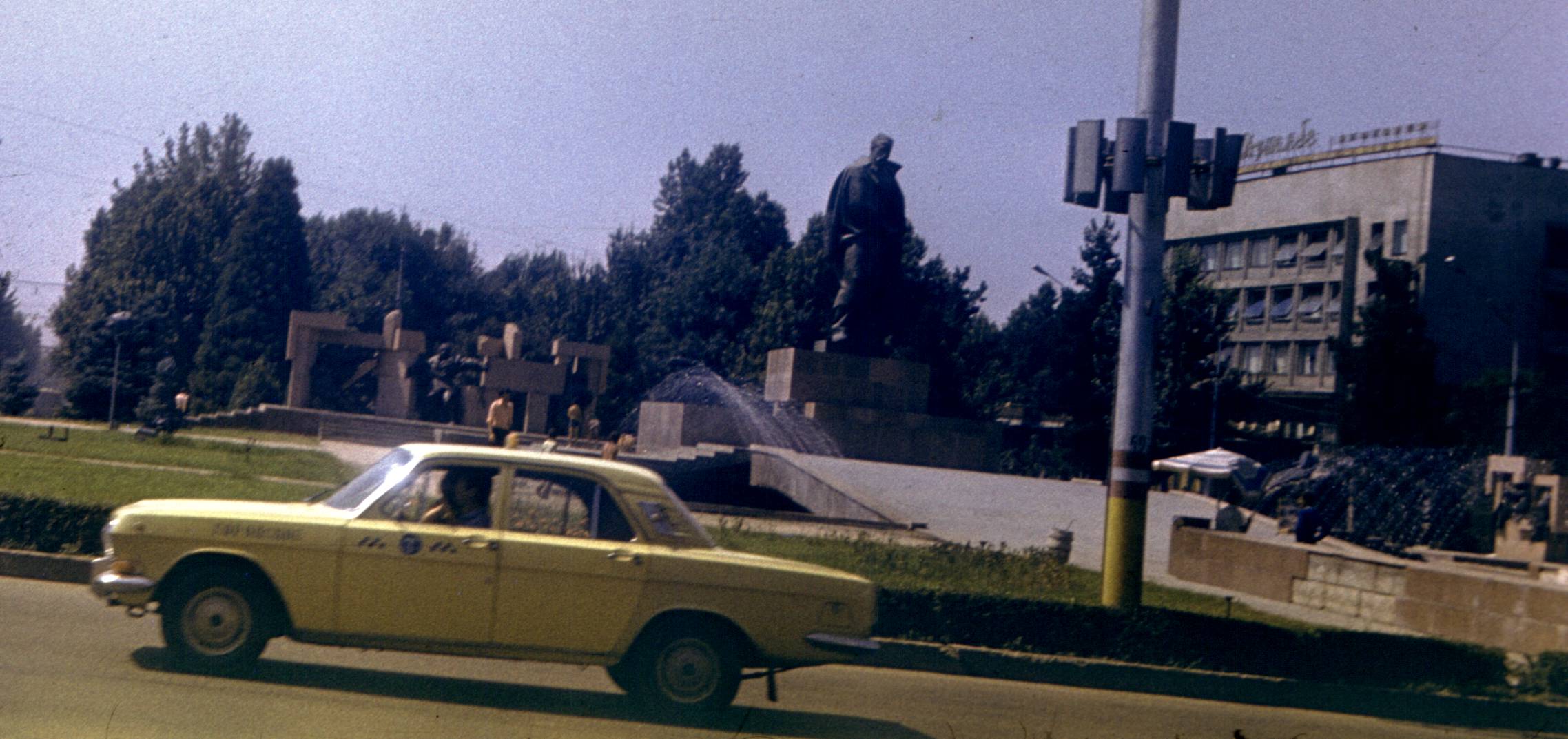 020.jpg