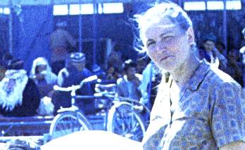 372-2.jpg