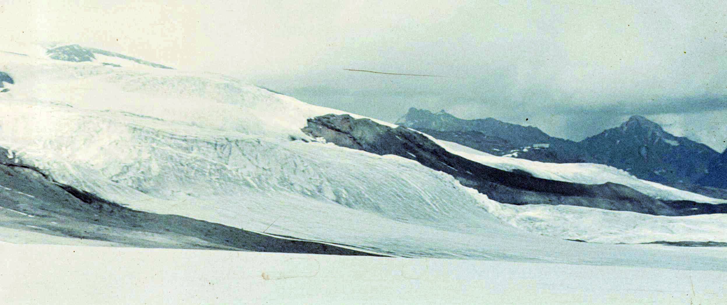 089-1.jpg