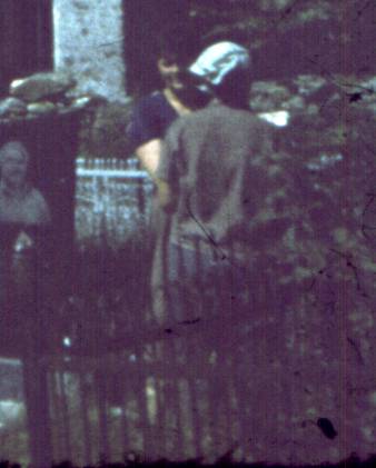 199-1.jpg