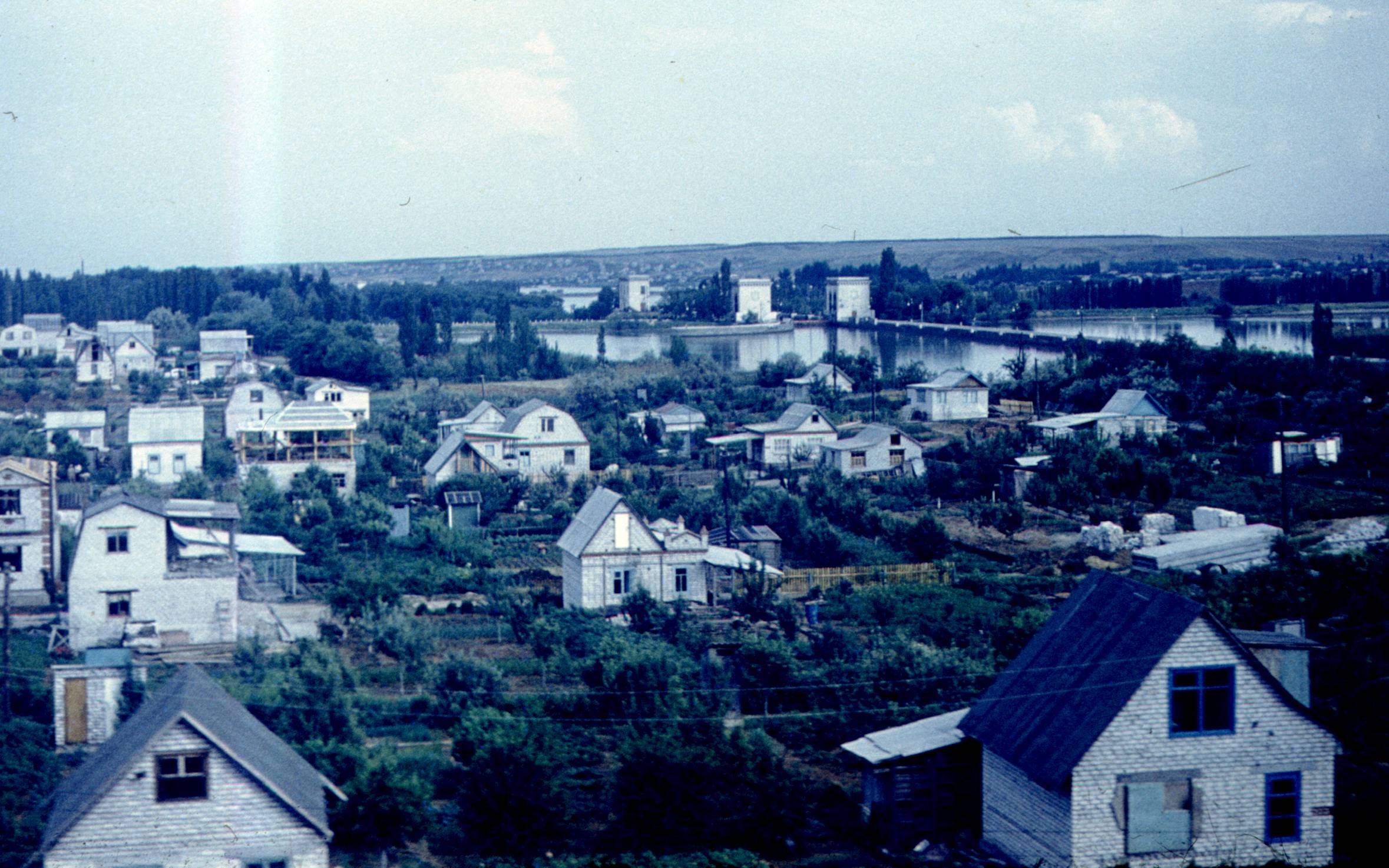 072.jpg
