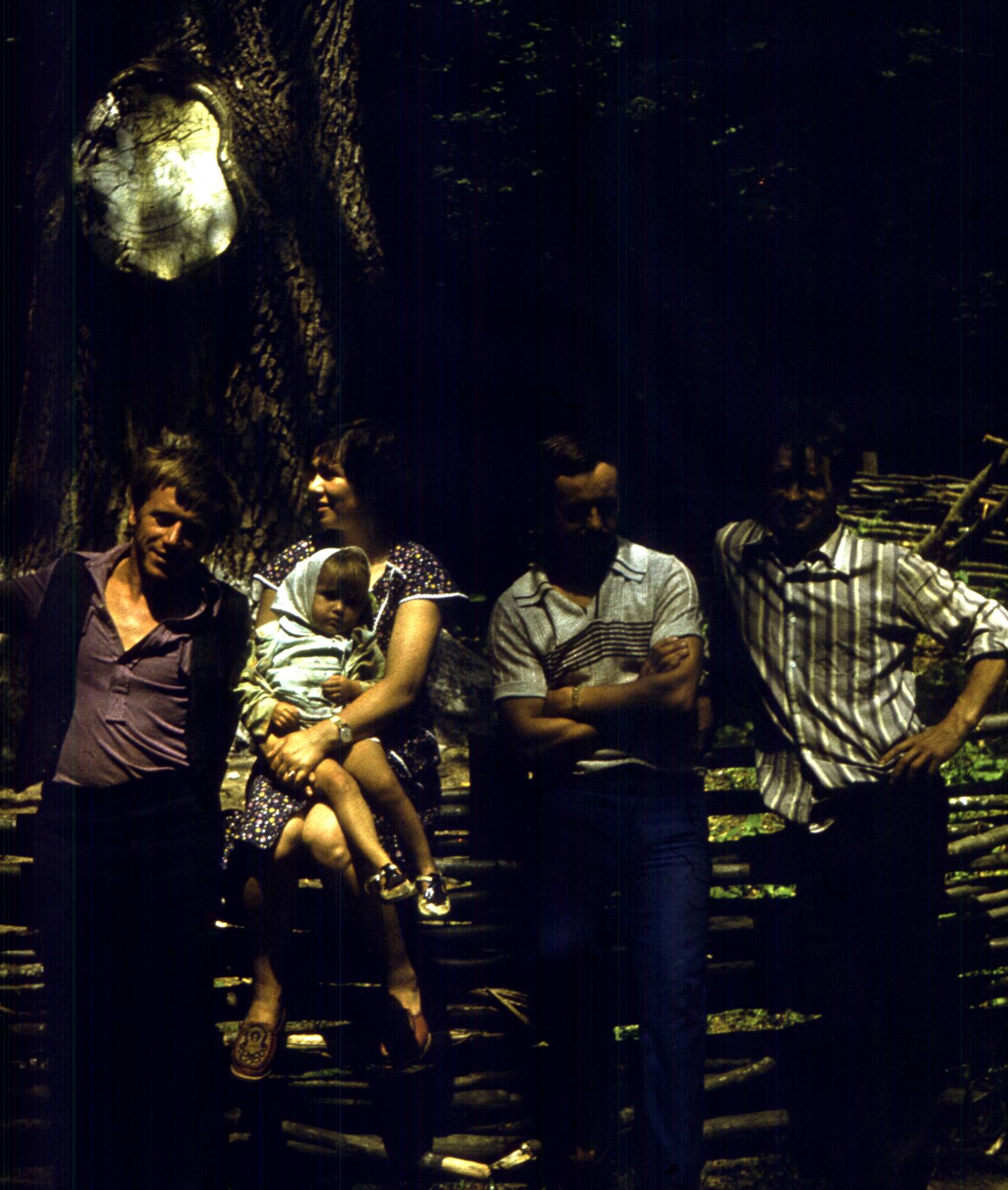 013.jpg