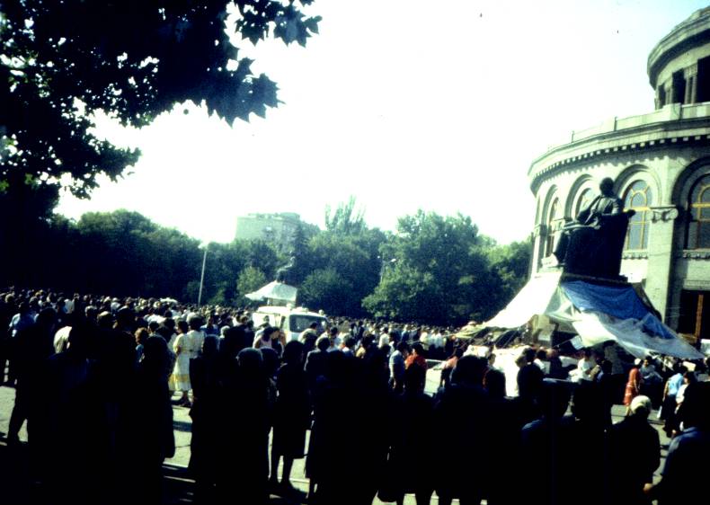 041.jpg